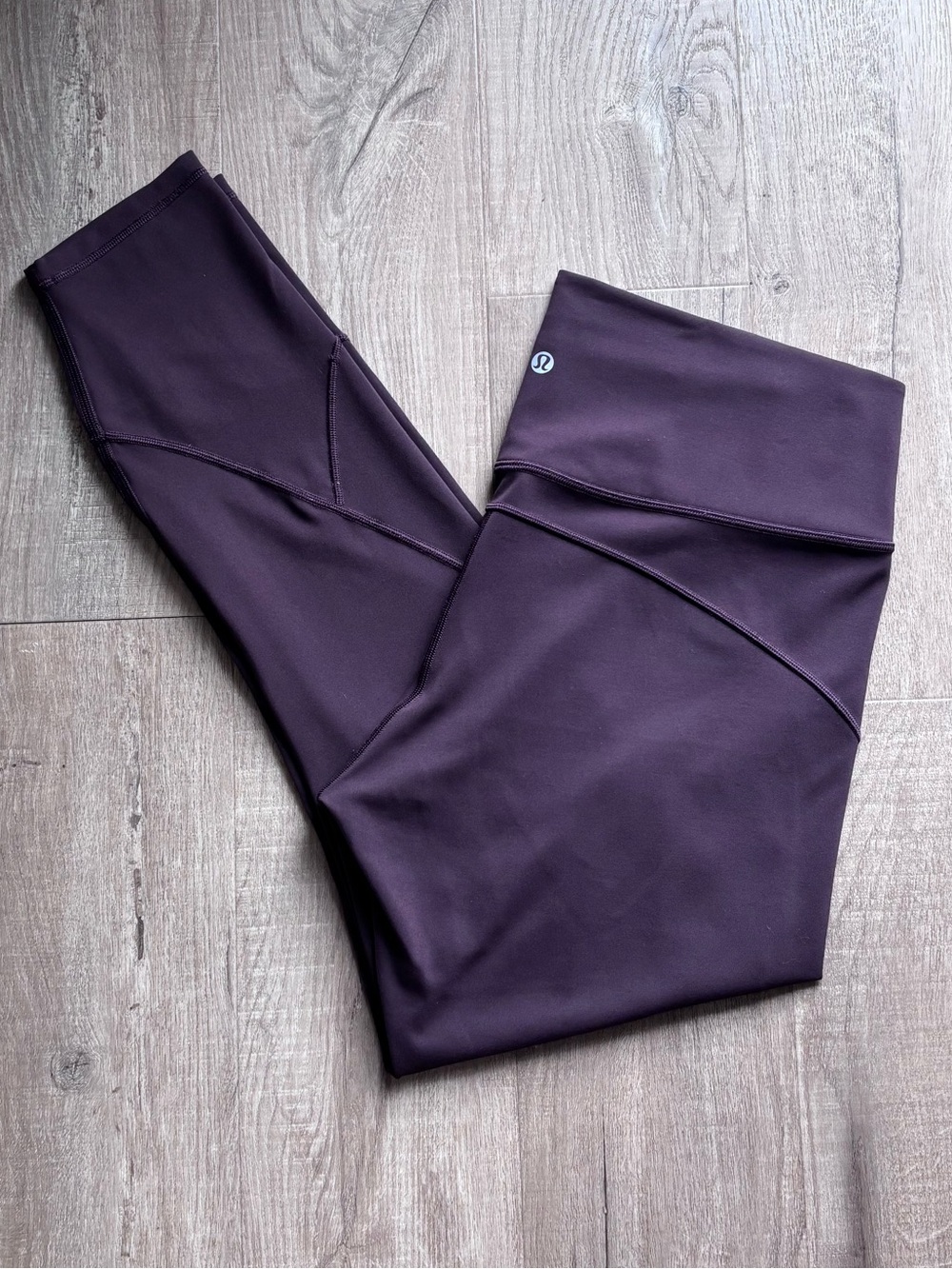 Lululemon In Movement Legging 25” *Everlux